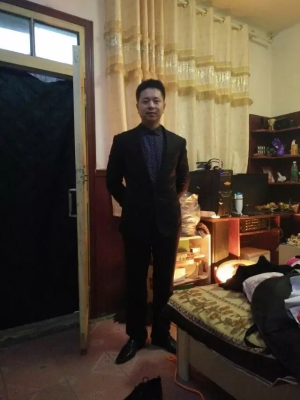 亮亮的第一张照片--靖边王婆说媒